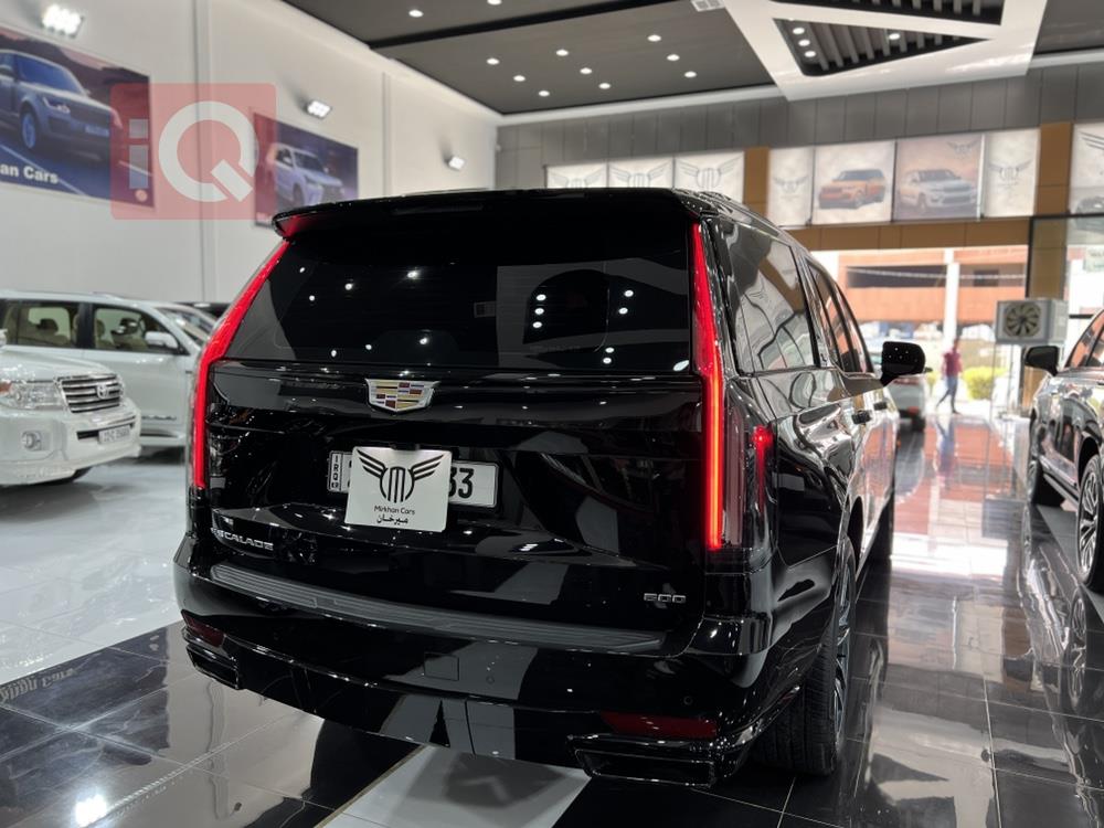 Cadillac Escalade